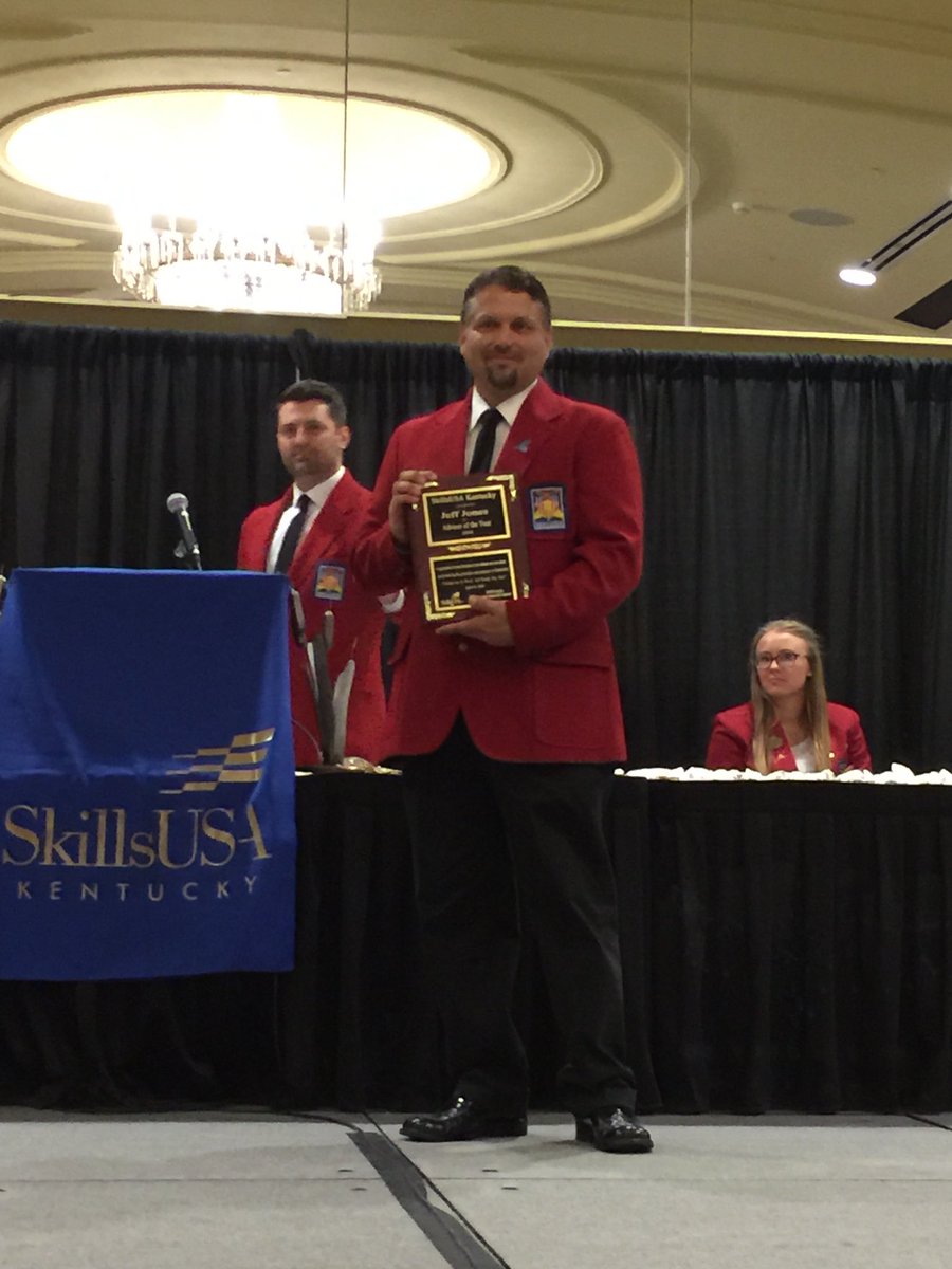 larry_garrity's tweet photo. KY #SkillsUSA New Advisor of the Year!!! Congratulations @JJonesCad 😊 ....thank you 4 your leadership of  our #1WC chapter and 4 stepping up to assist the interim state director and officer team, you have worked tirelessly this year to promote #SkillsUSA #ChampionsAtWork https://t.co/YYyZXpwhAO