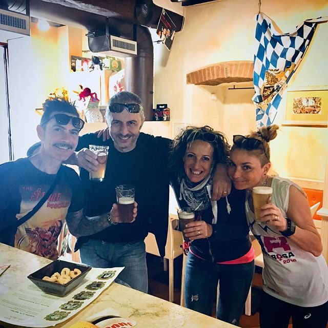 bbuldrini's tweet photo. : beer time 🍺 #ciuccainprogress 😂 https://t.co/SpZhrsy1Ve https://t.co/USdiuTZYxj