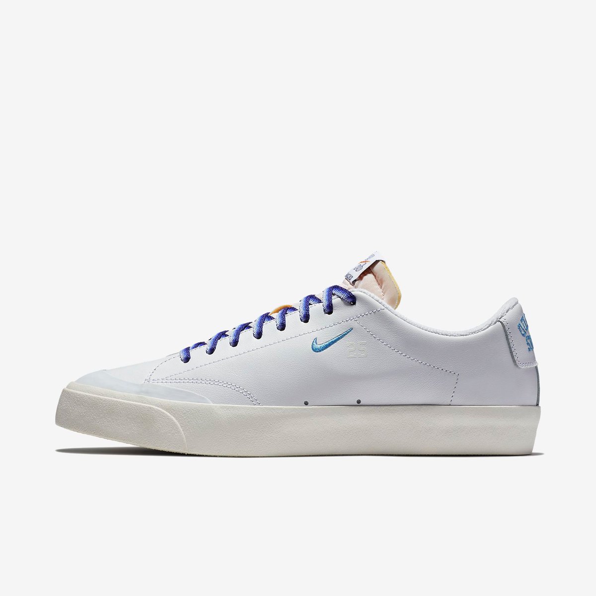 nike sb zoom blazer low xt qs white