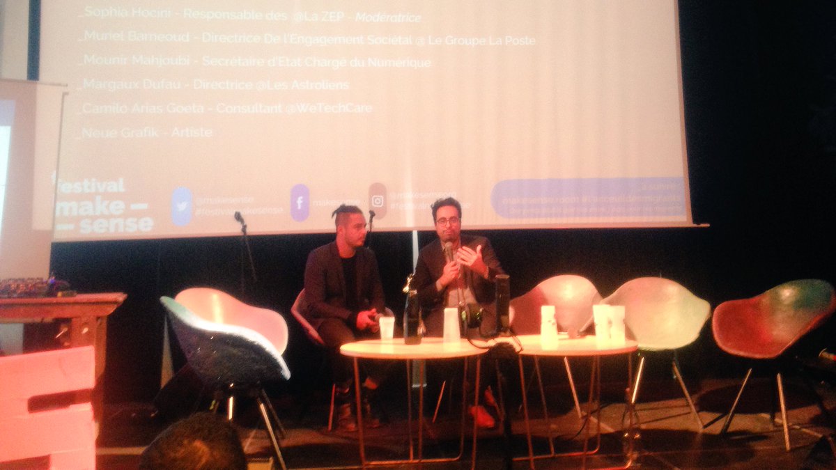 makesense's tweet photo. 20% des français (13millions) ne savent pas utiliser 1 interface numérique. 40% trouvent ça pénible. Grands enjeux du numérique inclusif pour @mounir #festivalmakesense https://t.co/HGbrW9mRLn