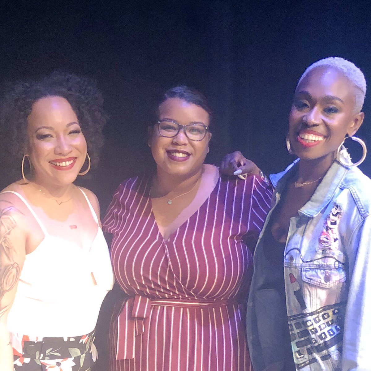 JomusJefferson's tweet photo. Meeting @JadeofallJades &amp; @Nothinbuttreble last night was amazing💕. Beautiful women inside and out. I wish I could of said more but ya girl was too nervous 😬. Thanks for showing DC love ❤️ #gettingrownpod @GettinGrownPod https://t.co/16Z9nvXORt