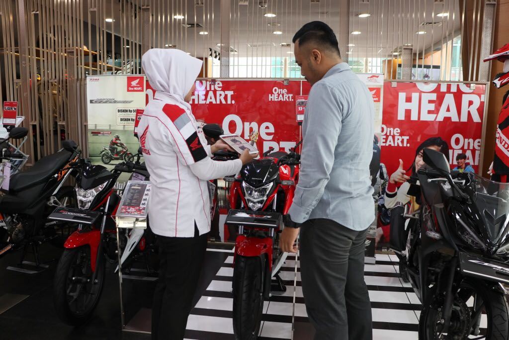 Kuartal I 2018, Honda CB150R StreetFire Makin Diminati dapurpacu.com/369269/kuartal…