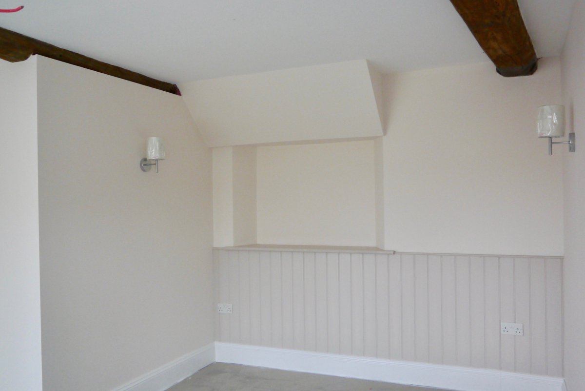 lighthousefrome's tweet image. New spaces for Spring - the additional bedrooms are coming along and have some amazing views out to the parkland! The flowers are also starting to bloom at The Lighthouse! #renovations #spring #Somerset