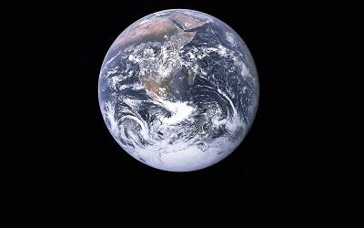 We hebben maar één aarde, en daar moeten we zuinig op zijn. Hoe dat moet bedenken we ons op de Dag van de #Aarde, of #EarthDay2018 fijnedagvan.nl/info/dag-van-d…