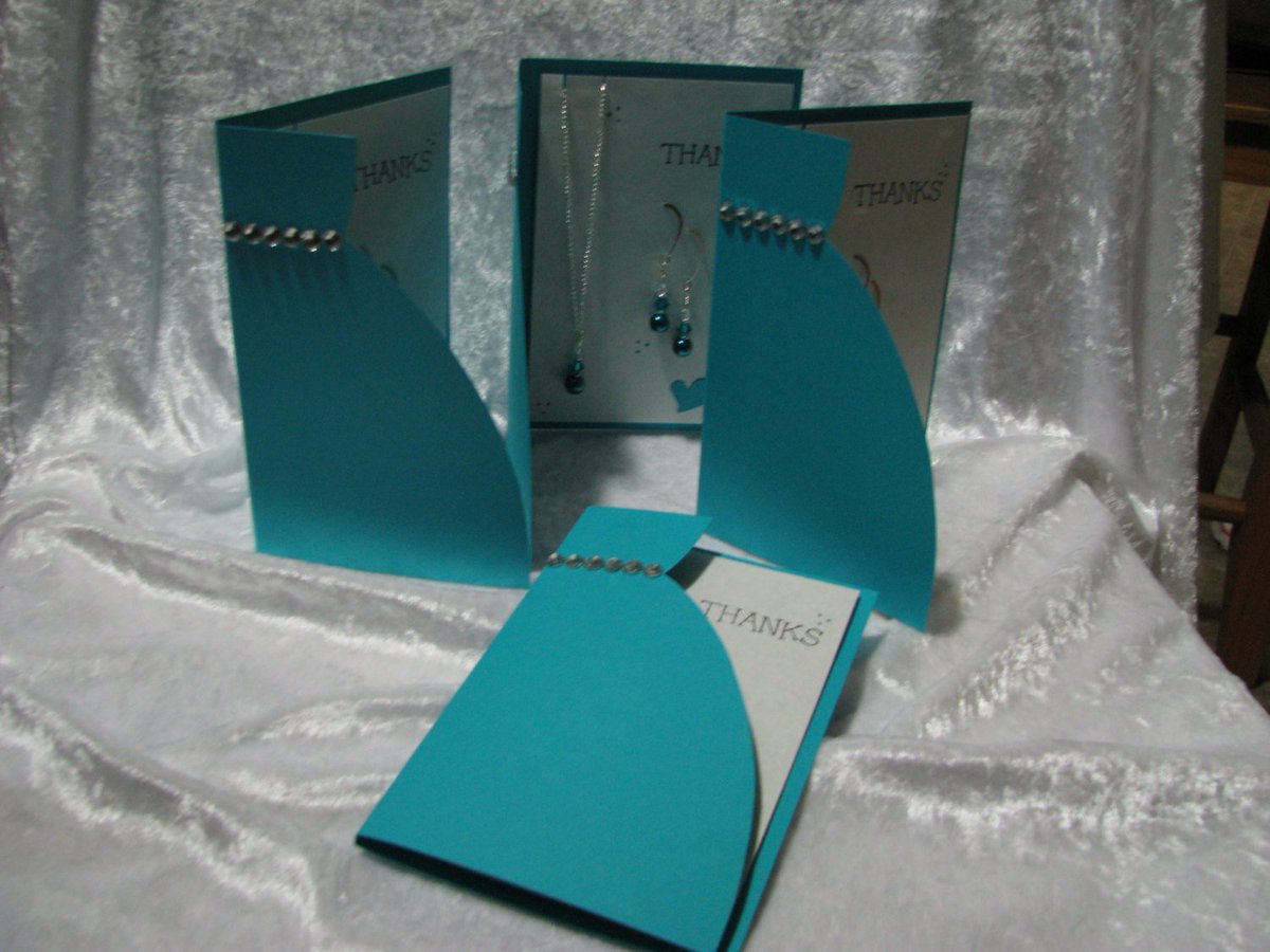 randomjewelry's tweet photo. Bridesmaid jewelry Set of 4 with card, Blue Zircon Swarovski crystal, pearl, sterling silver necklace and earrings, customizable  https://t.co/UGKpc1ht8w #RandomJewelry #handmade #Etsy #shoplocal #Necklace https://t.co/QjrMV6Q4Ip