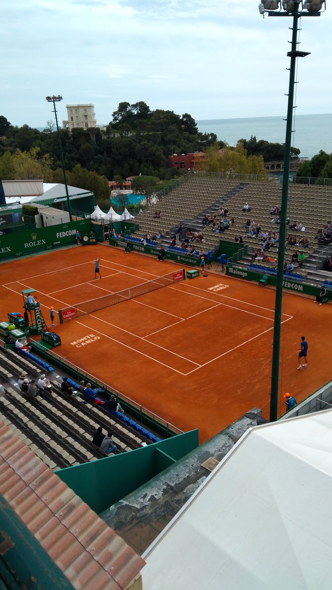 Premier match de la journée au #montecarlorolexmasters #p2h #AdeccoTennis #adeccoonsite #ZCX