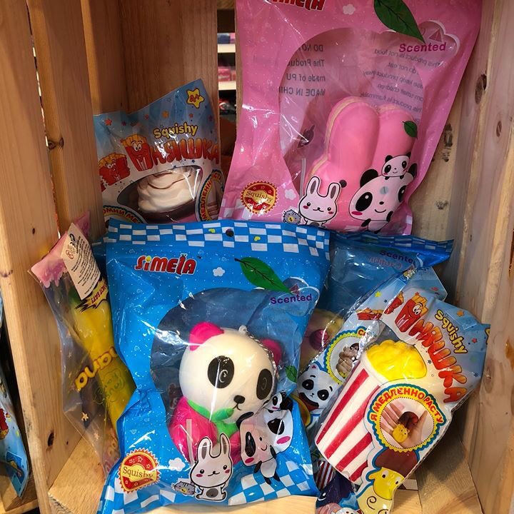 tankstationshop's tweet photo. NIEUWE VOORRAAD 😍 Nu verkrijgbaar! - Slow Rising - SLOW SQUISHY -
.
#Tamoil #Tankstation de Laares l #Enschede l
#Laaressingel l #Tankshop l #Carwash l #chocolade l #Squishy l https://t.co/vzO2vTTu34