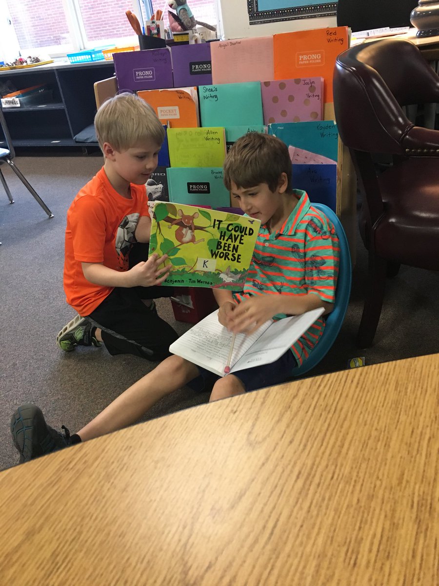 2nd grade Ss teaching each other reading strategies #tcrwp #colturechat