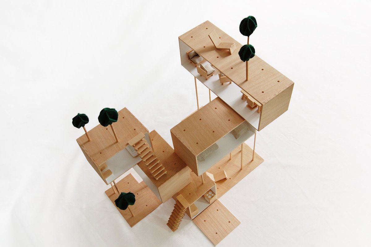 Diviértete con esta casa de muñecas modular de Chez Didi!!! Un juego, infinitas combinaciones! Visita etsy etsy.com/es/listing/542…