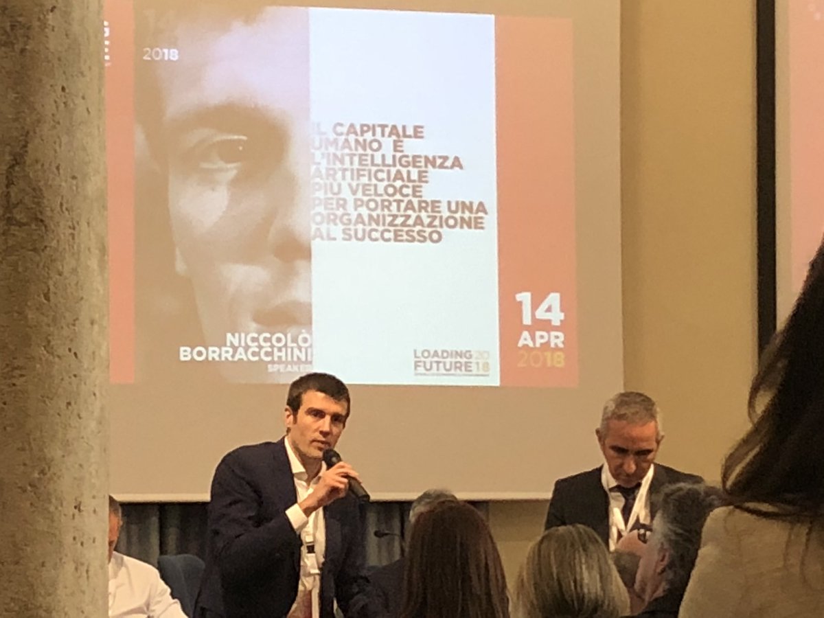 renatadinuzzo's tweet photo. “Produttività e innovazione sono i due pilastri fondamentali per fare impresa” Niccolò Borracchini
#lofu18 @unisiena @USienaAlumni @ubes_society https://t.co/oMAv5xQDUy