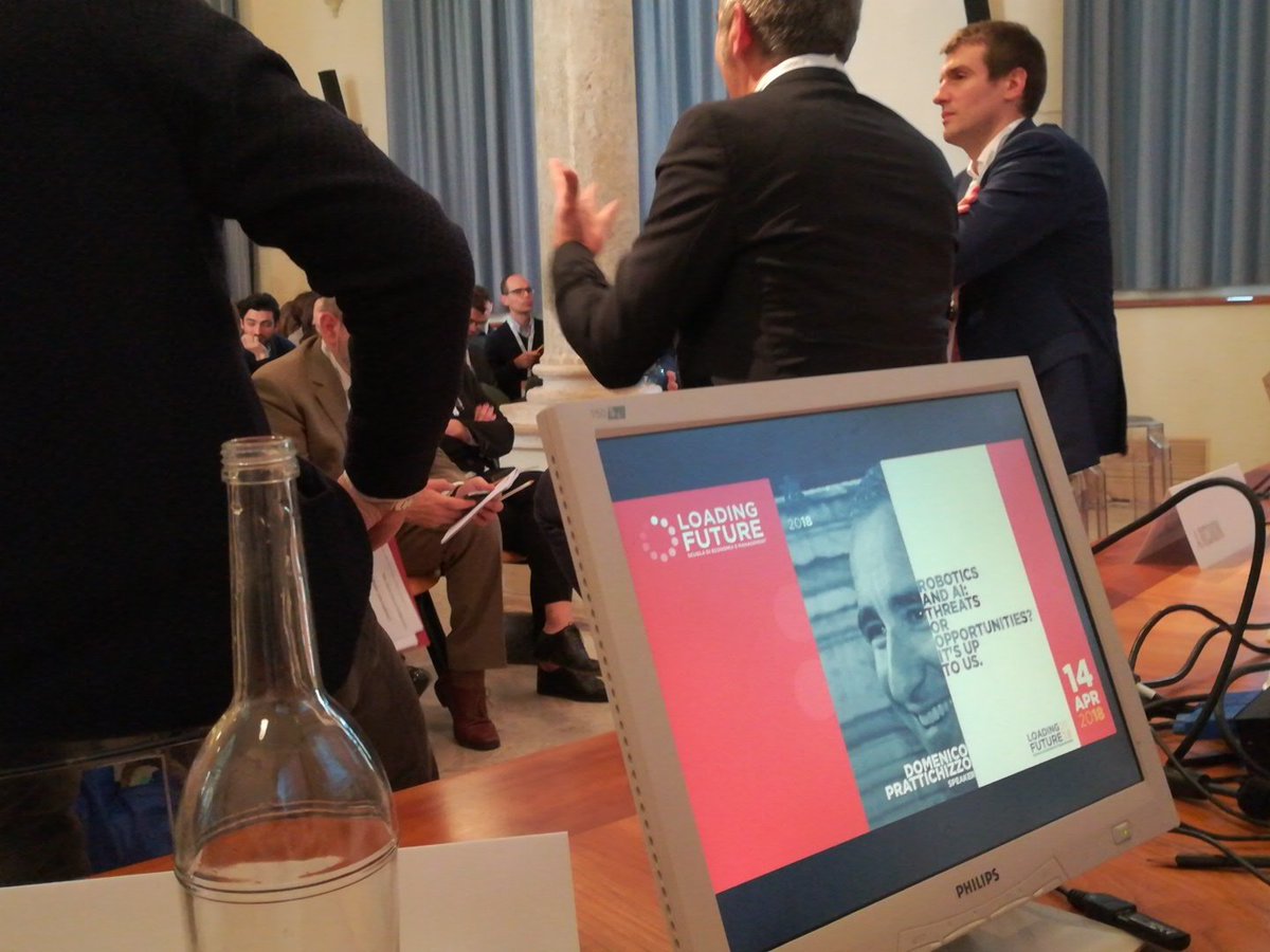 miccign's tweet photo. E se fossimo completamente affrancati dalla fatica? #lofu18 https://t.co/7zYOq9Znxy