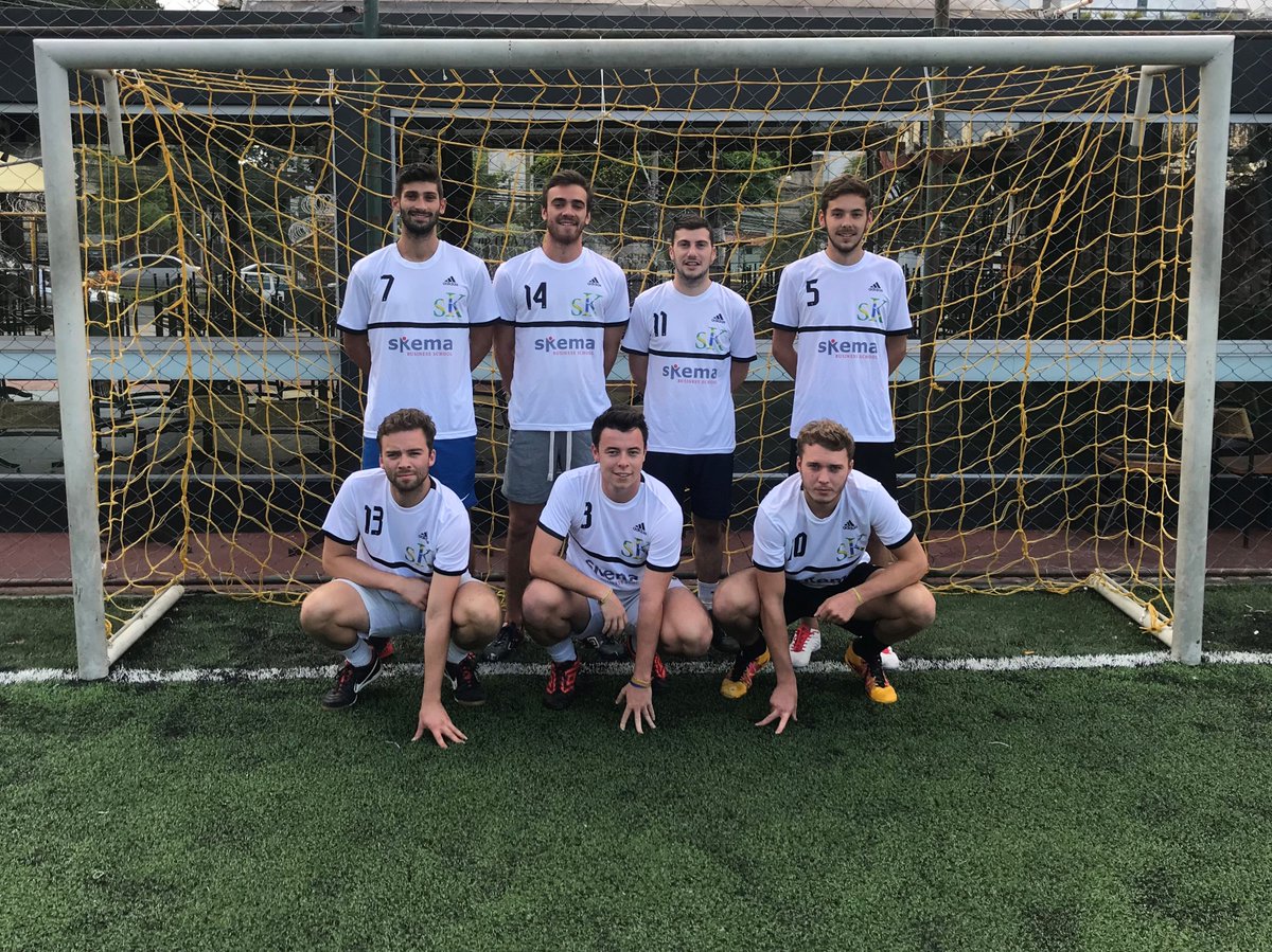 SKEMA_BS's tweet photo. Ready ? Today, 7 french #SKEMA students will participate to #NeymarJrsFiven, the world's greatest 5-a-side #football competition, with worldwide challengers in #BeloHorizonte. If they 'd succeed, they could play against @neymarjr himself! Go SKEMA, GO! https://t.co/cdL7meOygD https://t.co/K9GVnBOcOi