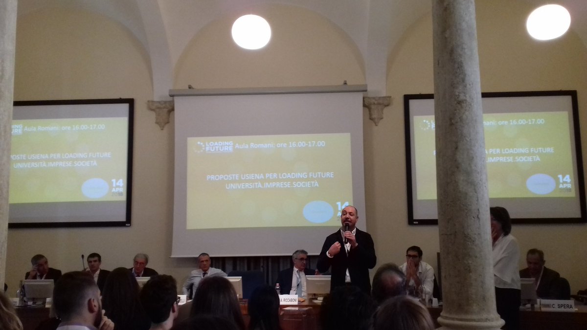 ubes_society's tweet photo. Si è conclusa la sessione plenaria. Appuntamento alle 14 per la sessione di approfondimento #lofu18 @USienaAlumni @unisiena https://t.co/2kAkMQHTb3