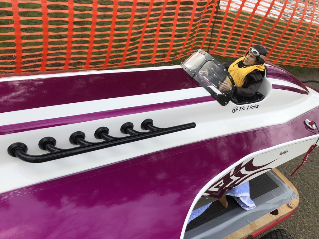 danta's tweet image. Trotz der Farbe. Schönes Boot. #SpeedBoot