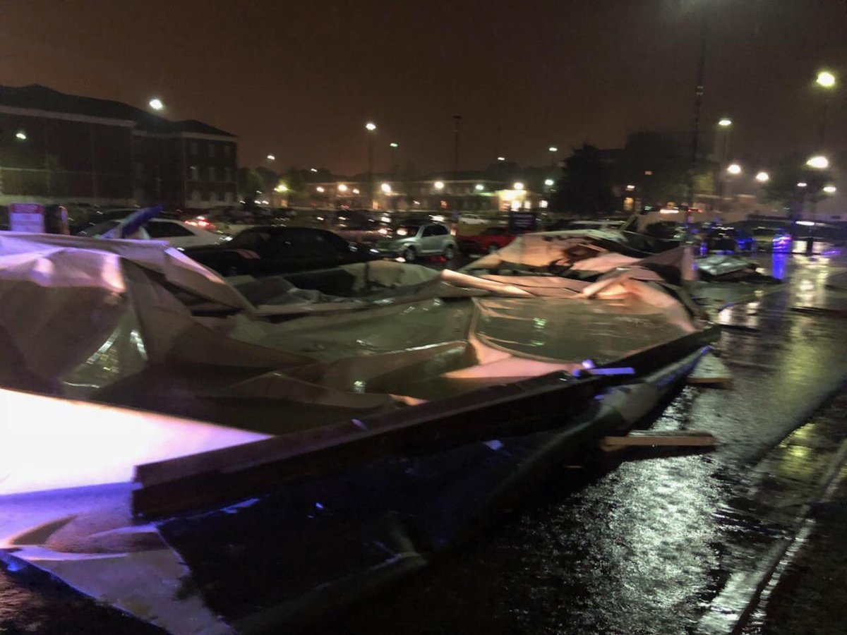 At this point, damage at <a href="/ucabears/">University of Central Arkansas</a> campus believed to be straight-line winds, according to <a href="/NWSLittleRock/">NWS Little Rock</a>  #arwx #ARNews