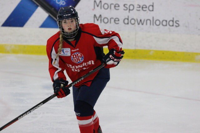 Meet your <a href="/HockeyNS/">Hockey Nova Scotia</a> @HC_EssoCup National female Midget Championship host team Metro Boston Pizza <a href="/MBPAAA/">Metro Boston Pizza</a>   Being held @lclc_ns April 22-28 
Player: Robyn Young 
Hometown: Halifax
Position: F
Favourite Players: Jillian Saulnier, Evgeni Malkin
Tickets; secure.ticketpro.ca/?lang=en&serve…