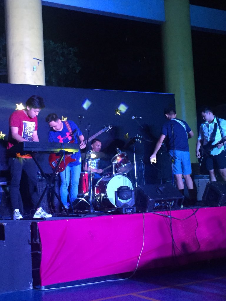 USTMEC's tweet photo. HAPPENING NOW:

On stage is Sagot Gulaman perfoming their original song. 

#JaMEngg
#IamME
#MEWeek2018 https://t.co/SXgu32oSX5
