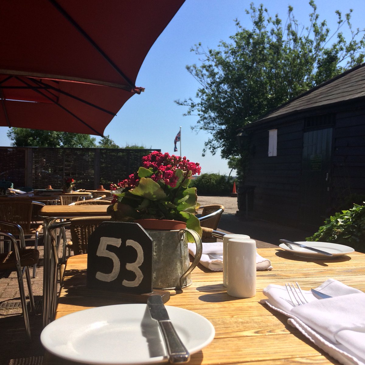 The Bell Inn Horndon tweet media