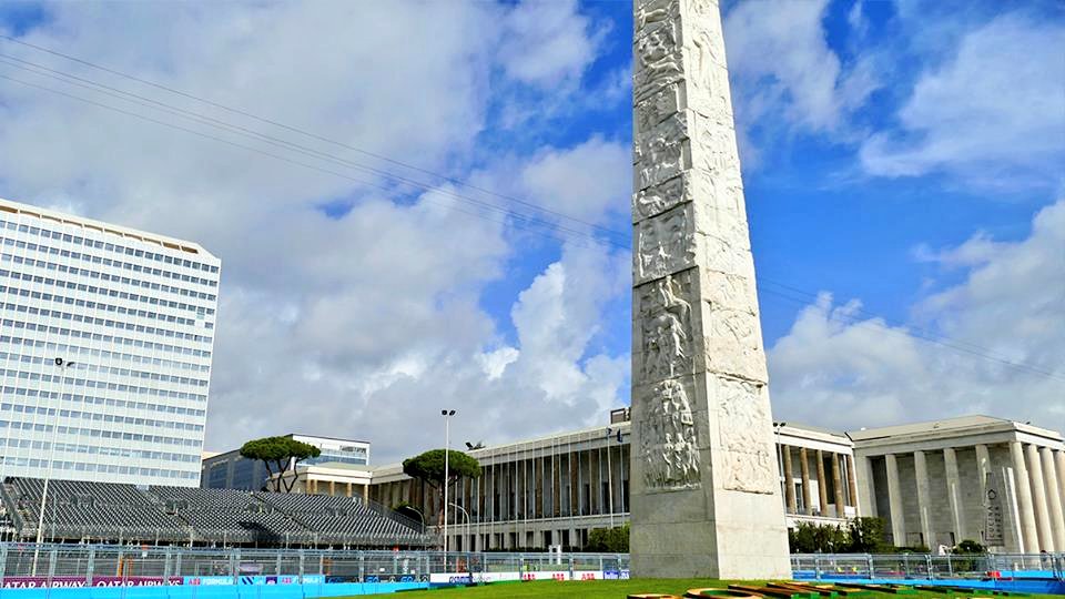 Roma prima e #ePrixRome...

(ph. #RomaEUR, piazza Guglielmo Marconi ~ ca.1940 vs 2018)

#OnceAlways  #ABBFormulaE #RomeEPrix #FormulaE #Roma <a href="/FIAFormulaE/">Formula E</a> <a href="/Turismoromaweb/">Turismo Roma</a> <a href="/GreatBeautyRome/">Great Beauty Rome</a> <a href="/MagTua/">Tua City Mag</a> <a href="/rebeccacaldwe1l/">Rebecca</a> @ROMA_TRIPS @claviggi @romewise <a href="/caputmundiHeidi/">Heidi</a> <a href="/GaudiumRoma/">Gaudium Roma</a>