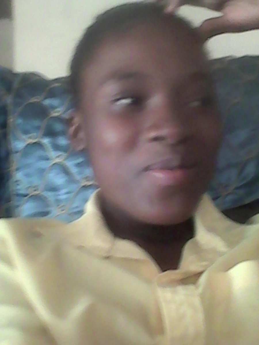 Thandaz67959644's tweet photo. Beaty take place on this girl. Whoo https://t.co/Qos8zpJe1P