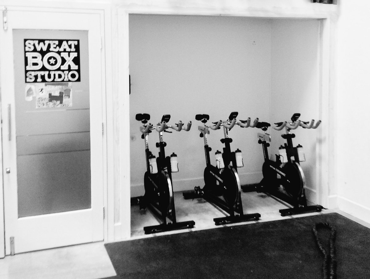 fitnessbowden's tweet photo. Loving the new Spin Zone at the studio, #spin #FitnessMotivation #FitnessGoals #spinbikes #Exmoor #NorthDevon @Tonyprycebarn @northdevon @everyexmoor @CllrAndreaDavis @Unsty #creatingyou #bowdenfitness https://t.co/aTOMNjQ7Q3