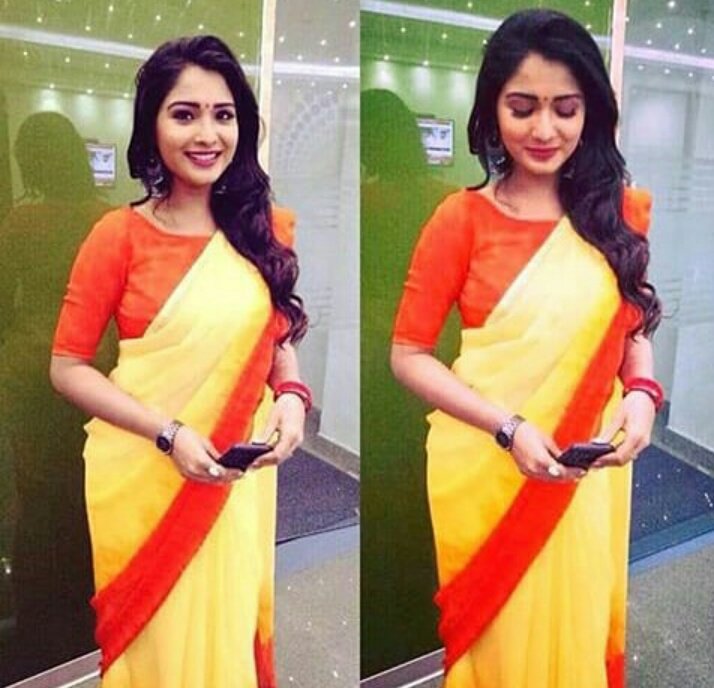 SharanyaTuradi's tweet photo. Good Evening All ❤
#GoodEvening #sun 
#evening #SundayFunday 
#nenjammarappathillai 
#sundayvibes #shootingdiaries https://t.co/MDM6vejg5a