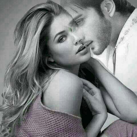 فى أحضانك 
طاب قطاف 
لهفتي
والمساء جائع 
والصبر قصير