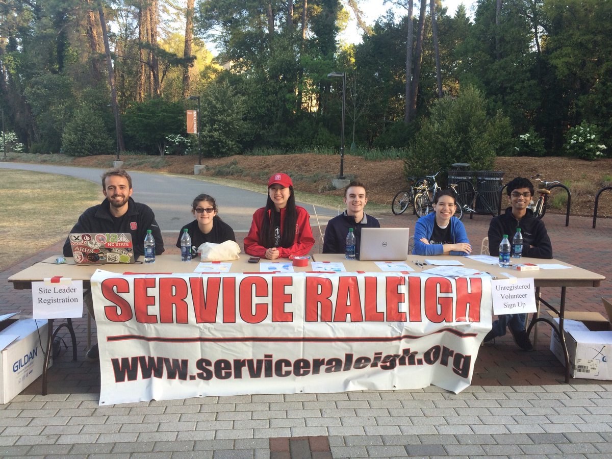 ParkScholarship's tweet photo. Today is the day! @ServiceRaleigh is ready to send volunteers across #Raleigh to make a difference! https://t.co/W8JChD8XRL