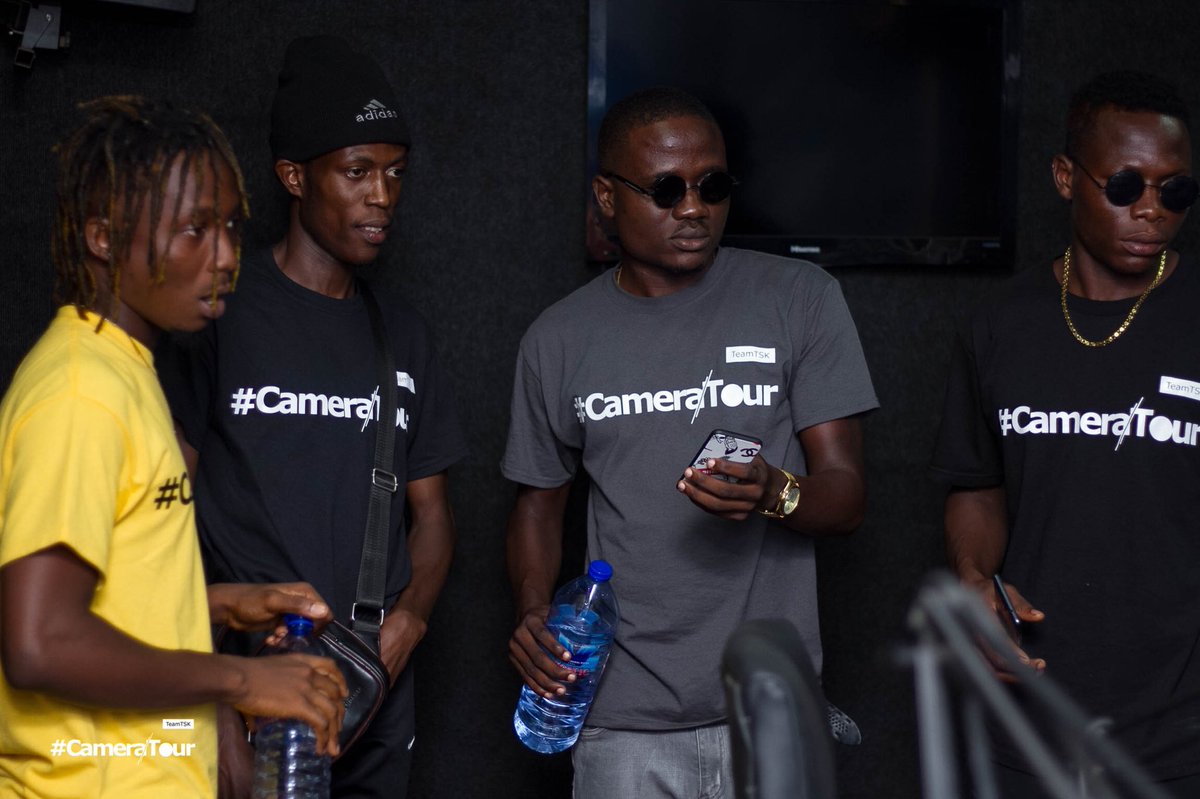 Tsk_Record's tweet photo. #CameraTour
#TeamTSK
#JiggySquad 

Yesterday at Kull 103.5fm Volta Region, Ho.
This evening we will be live on Global 105.1fm, please tune in at 4:00 o'clock lets vibe. https://t.co/eiEY4XTpWB