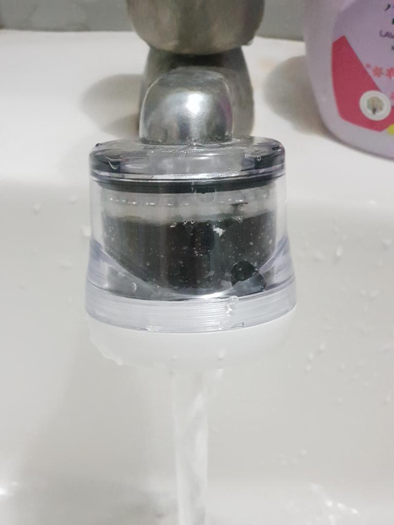 giftftreview's tweet image. ซื้อที่กรองน้ำก๊อกจากไดโซะมาแบบไม่หวังผลไรมาก ปรากดแค่3วันไส้กรองตะกรันน้ำเพียบ ตอนล้างหน้ารู้สึกเลยว่าน้ำสะอาดขึ้นมากๆ แค่60บาทเอง ลองดูเด้ออ #HowtoPerfect #ไว้รีวิวห้ามขายของโว้ยยย #รีวิวไดโซะ