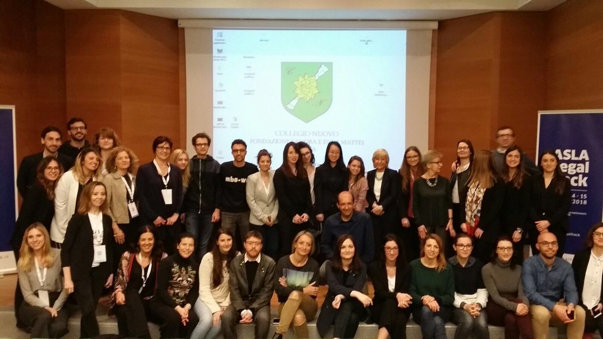 ASLAWomen's tweet photo. ASLALegalHack! I partecipanti insieme a Nicola Lamberti di #7Pixel @Trovaprezzi .... e ora si parte! https://t.co/EDvypbQaNE