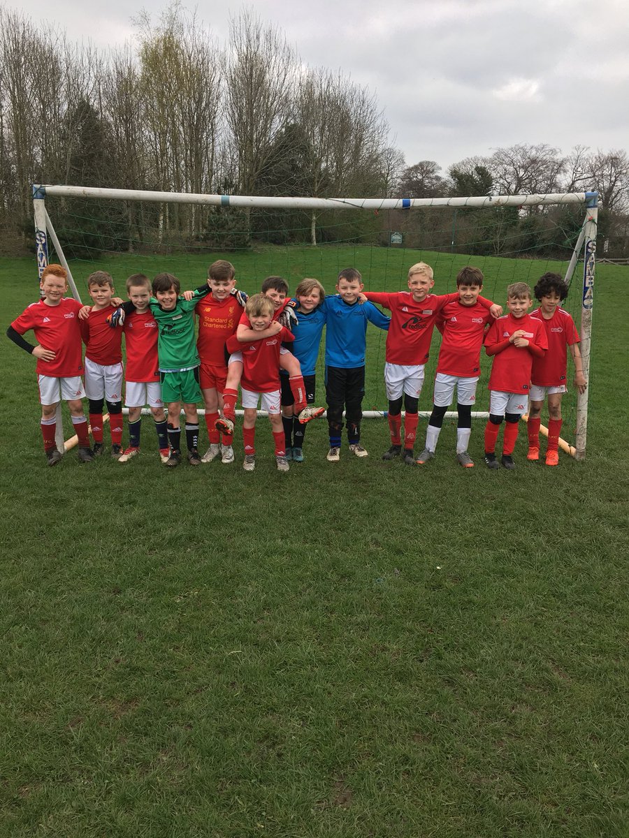 allstarcoaching's tweet photo. Great morning of matches this morning 🔥⚽️ Well done to all the kids who came down 👏⚽️ #ASC #MatchDays 🔴⚪️⚫️ https://t.co/vXxdE2AZeg
