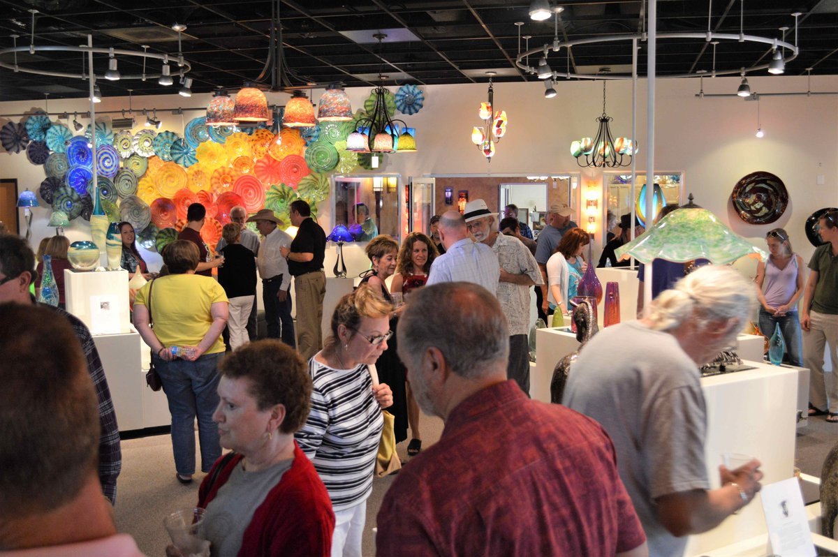 WimberleyGlass's tweet photo. Join us today for Wimberley's Second Saturday Gallery Trail! Come out to the gallery and enjoy glass blowing demonstrations and a glass of Champagne from 3-5 p.m. We look forward to seeing you! https://t.co/rul3mRtZr2 https://t.co/YrOAG1xOzM