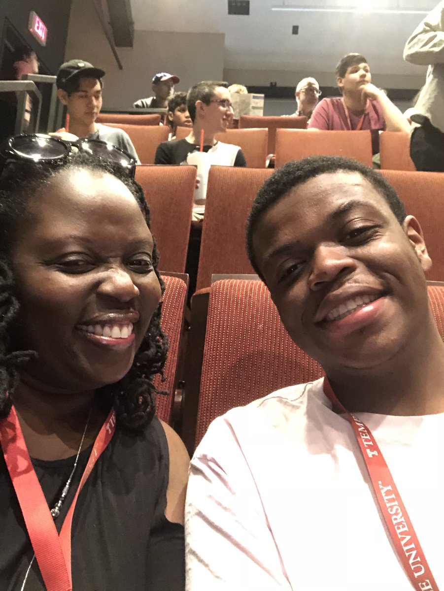 Change09HC's tweet photo. @admissionsTU #ETD2018  Front Row balcony all the way from DUUUUUUUUVAAAAL Florida!! https://t.co/Z02rmyKArU