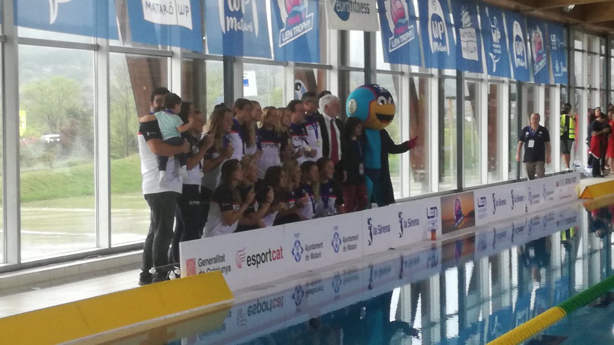 3rd place of #lentrophy18 is for La sirena <a href="/cnmataro/">Centre Natació Mataró</a>
#waterpolo