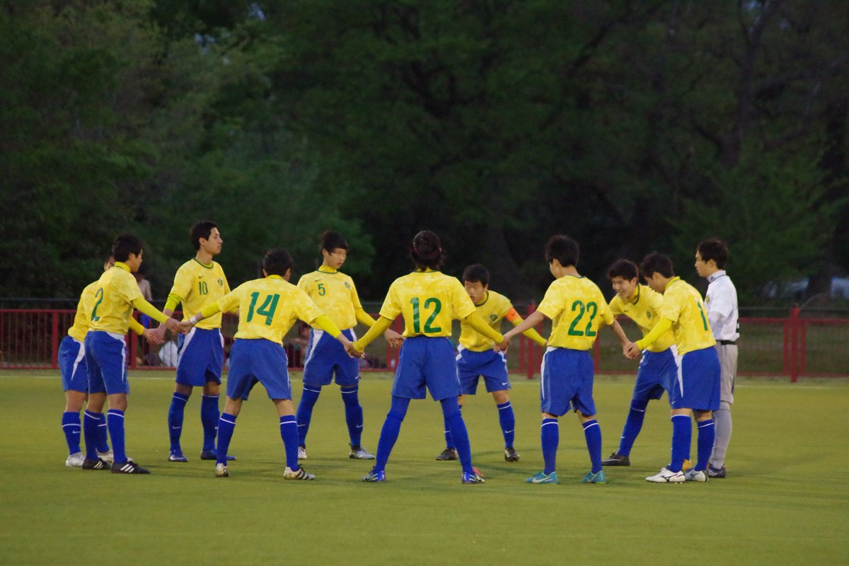 Aya 日本クラブユースサッカー選手権u 18関東1次予選 リオfc 4 1 東京23fc リオペースで進む中で決めきれないでいるとリオは自陣内でぽかっとボールを奪われ東京23fcが先制 それで目が覚めたかのようにリオがすぐ追いつく 後半に入り リオが超絶ミドル