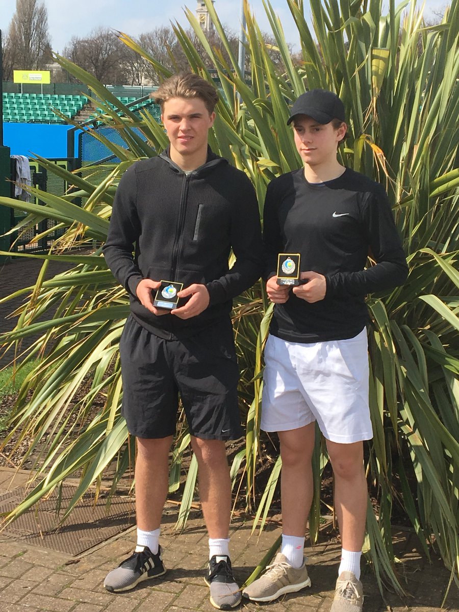 PaulGroves15's tweet photo. Alex and Will B lose in the U18’s National Grade 2 doubles by 7-6 5-7 11-9. A really close game and a great achievement to make the final. https://t.co/bJoAAr51nC