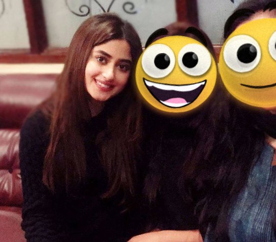 Maham__MAHI2O's tweet photo. Right After '' BIRTHDAY CELEBRATIONS ''๐๐
#SajalAly
#PreciousGirl
#LovelySmile
#MissingThatDay https://t.co/5nuZGzZc5y