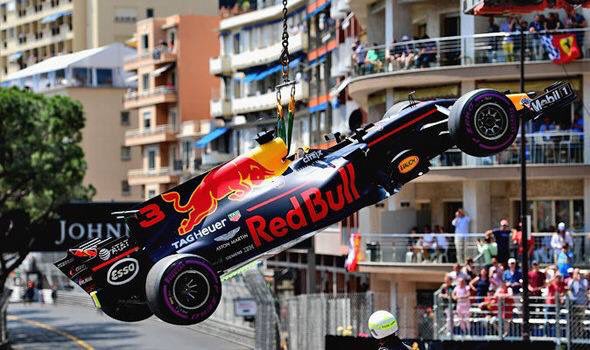AllSports_M's tweet photo. #AllSportsEvents vous propose de meilleures places encore que @danielricciardo 😅 pour vivre le #GrandPrix de @F1 de #MONACO 🇲🇨  Rdv sur https://t.co/ThbNeCAV1v ! #VIPCommeJamais https://t.co/1nPrdU7eWD