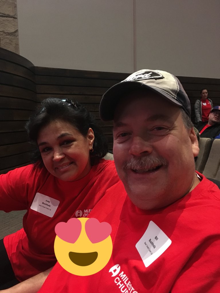 JudyBuchholz5's tweet photo. #MCServe day https://t.co/y38lIcnY2W