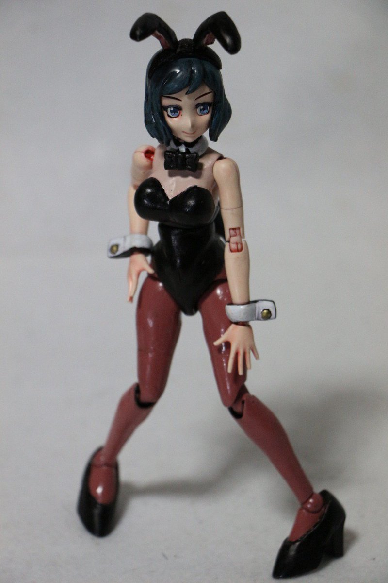 黒将軍 ビルドダイバーズ放映記念に リン子さんをバニーにしてみた 私は何をやってるんだ ガンプラはどんな自由な発想で作ってもいいんだ もはやガンプラではない ガンダムビルドファイターズ ミセス ローエングリン子 T Co 946qtgcw4b