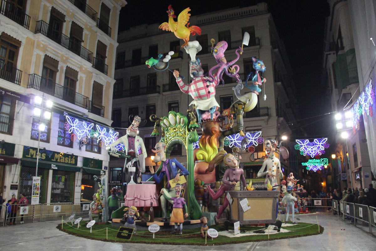 MalaltdeFalles's tweet image. Jose Sanchis i Enric Ginestar realitzaran les #Falles 2019 de la comissió Avinguda de #Torrent #falles #falles2019 #fitxafalles #fallas #fallas2019