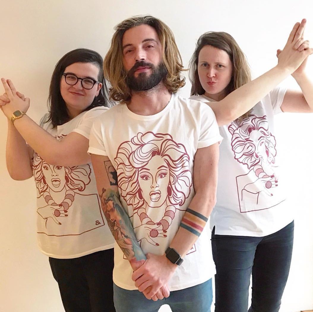 jillandgill's tweet photo. @GCNmag looking epic in our first two Boss Ladies of 2018! Sure why wouldn't you look epic with @michellevisage & @PantiBliss on your chest!! #Loveyourself #slay #bosslady #irishmade #yesequality #GCN30
#QueenofIreland #bam #popartcollection #edgeonly #jillandgillapparel https://t.co/xYcHVSaoxd