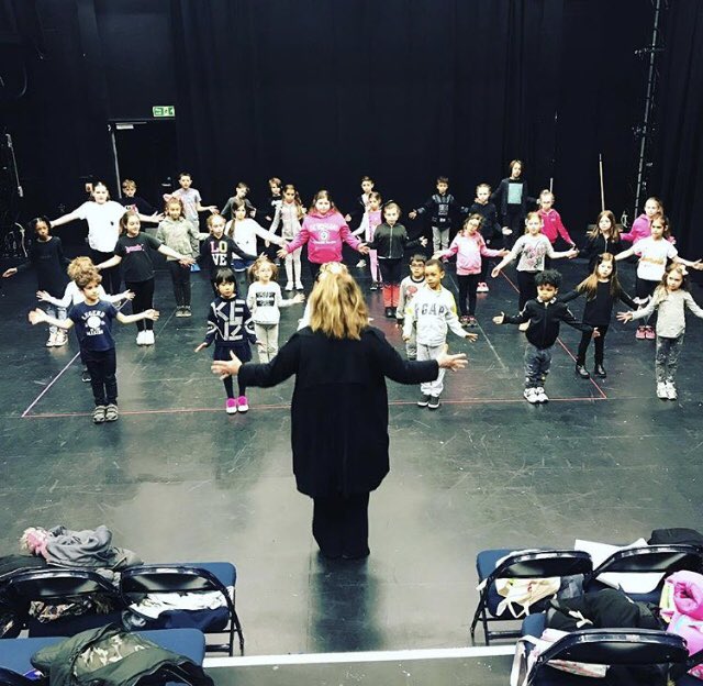 starmaker_pa's tweet photo. Fab Easter Wicked &amp; Wizard of Oz Workshop. Our summer term starts 21st April. #performingarts #singing #streetdance #acting #millhill #childactor https://t.co/gkVrWwNEir