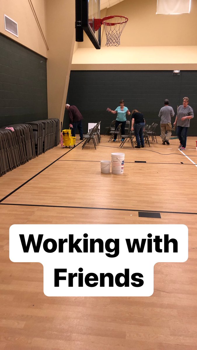 EaglevilleBible's tweet photo. Thanks to all our volunteers that came out to the church workday! #volunteers #church #churchworkday https://t.co/twAzcfP4Y6
