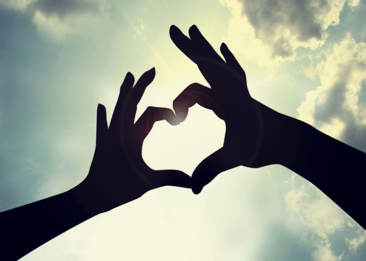 Panamá debe mantener la fe y la oración ante los momentos difíciles que vive el pueblo de Siria. 
Como ciudadano, mis oraciones para los niños inocentes que sufren.
Me llegaron fotos tan difíciles de ver, del enfrentamiento de un conflicto que lleva siete años.