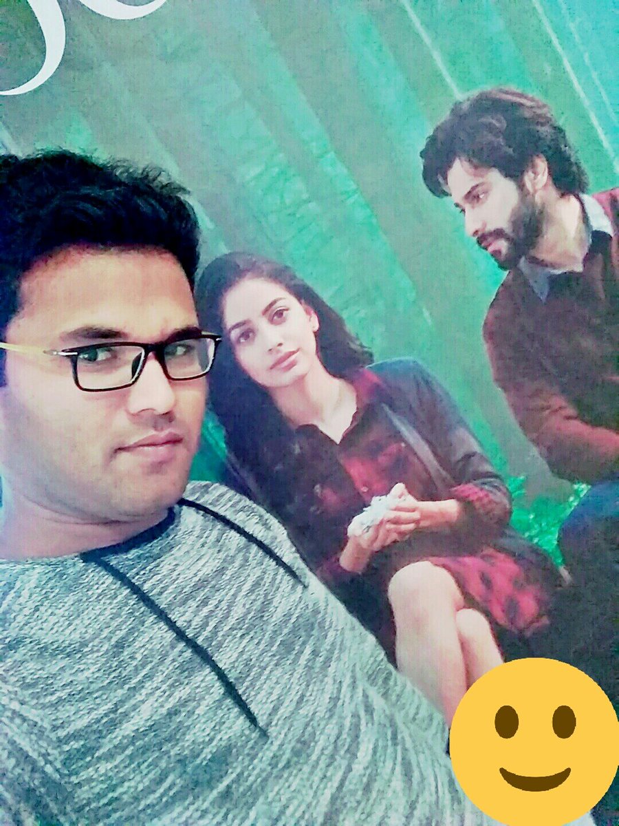 Mahendr_dvn's tweet photo. Yesterday I watched #October
N I really feel proud to be a #Varunic @Varun_dvn Sir's performance is really great After #October he is going to another level. N I just want to say that if u going to watch #October than go with HEARTβ€
@BanitaSandhu @ShoojitSircar great great great https://t.co/RCgPhwTx5J