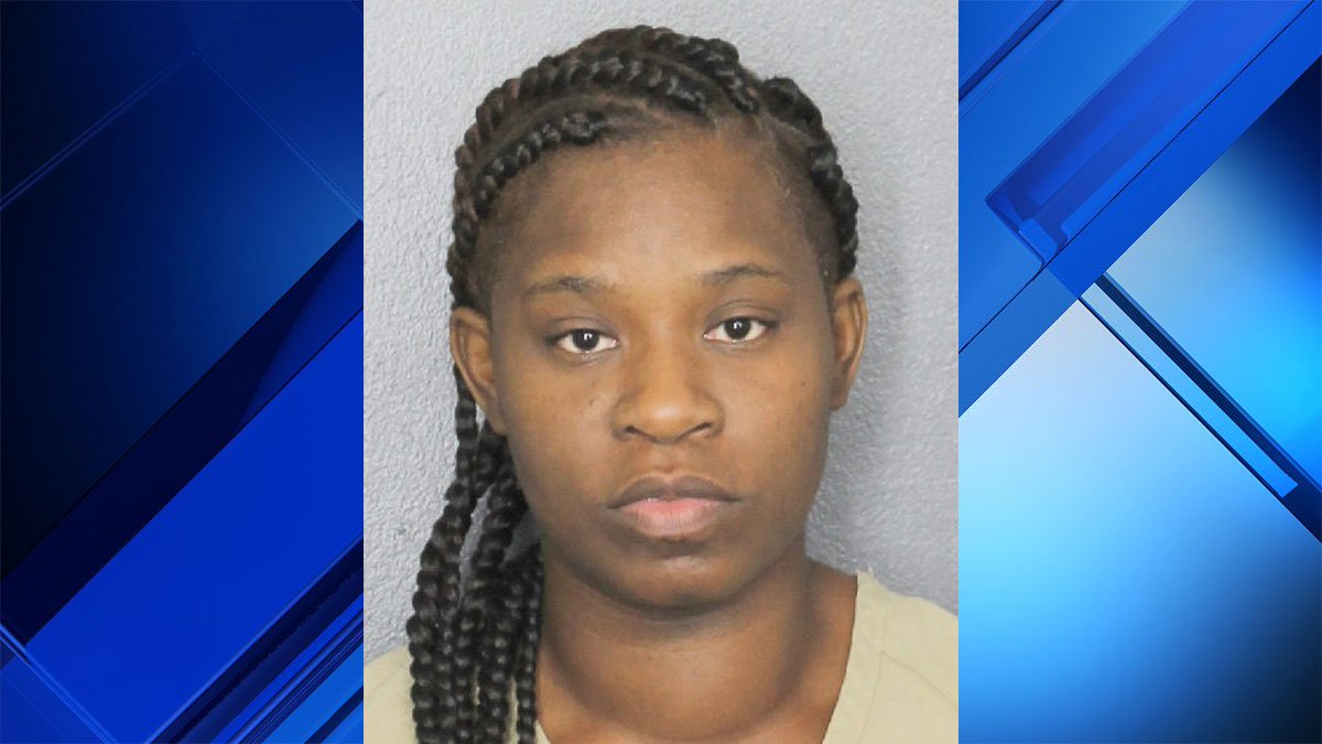 Second woman in custody after Lauderdale Lakes road-rage attack bit.ly/2HoR3xU https://t.co/TNrFvKi7ky