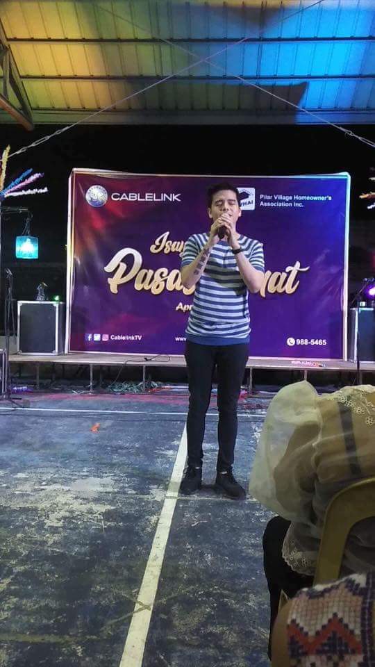 Anthonics_ofc's tweet photo. "Thank you for having me Pilar Village, Las Piñas City! Happy birthday po ulit tito Jose Joy Pasco 😘" --- @anthonyrosaldo 

#anthonics
#anthonyrosaldounited
#anthonyrosaldo
#anthonyislove https://t.co/AQmdSPb2eE