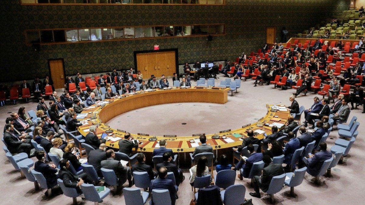 ReutersTV's tweet photo. COMING UP: The U.N. Security Council meets after Syria strikes. Watch LIVE at 11 am ET: https://t.co/blwCaaA06J https://t.co/lfjMl3VGU6
